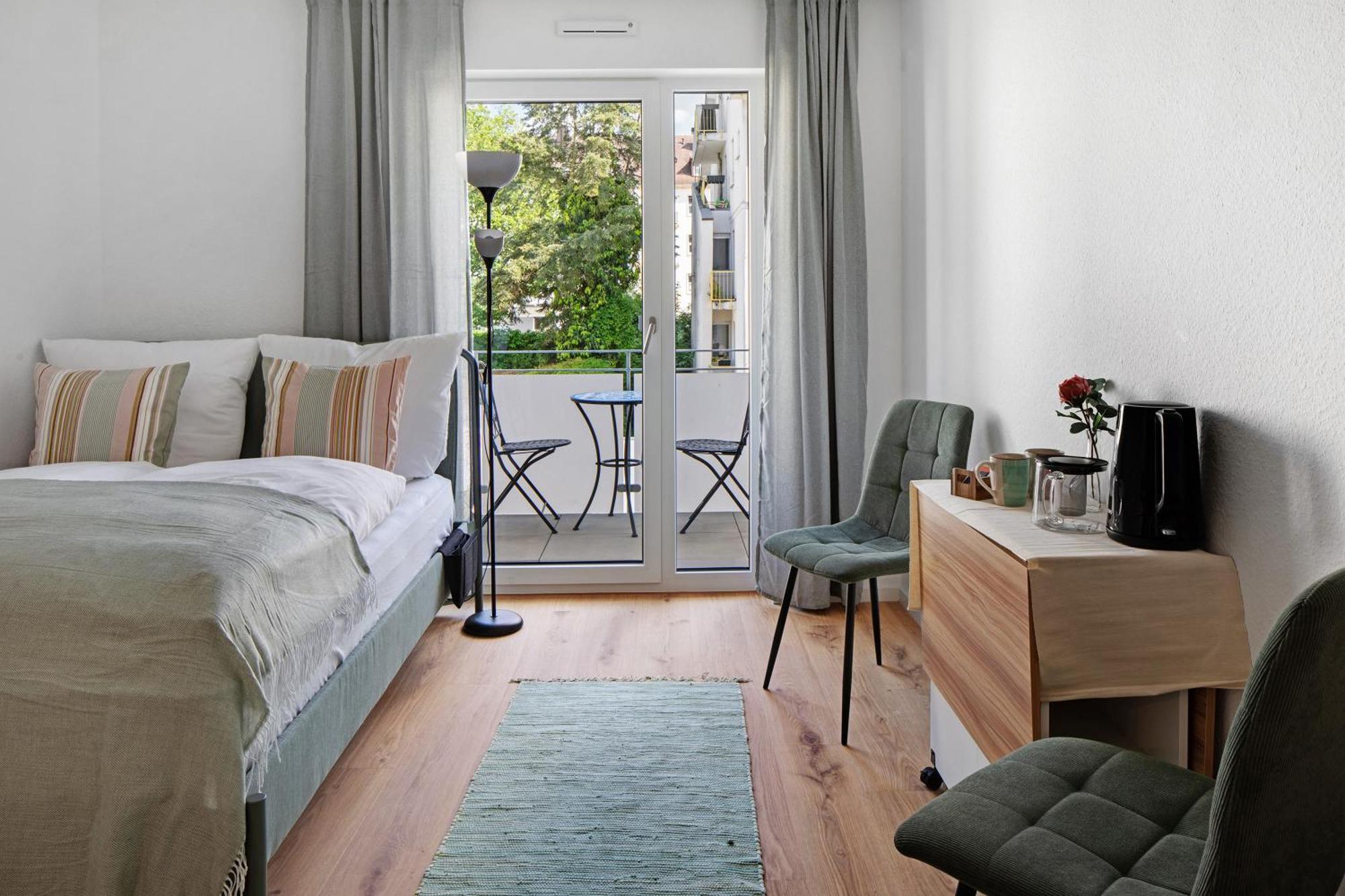 Ferienwohnung Baechle, Sehr Zentral Freiburg Bagian luar foto